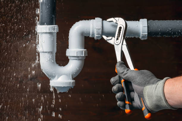 Professional Drain Cleaning technician working in Baileyville, IL
